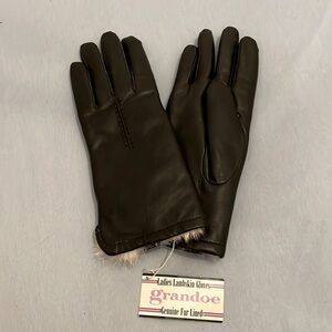 Vintage Grandoe black lamb skin gloves lined with rabbit fur